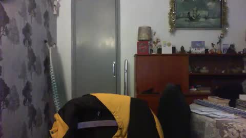 Champers online show from December 18, 2024, 3:33 pm