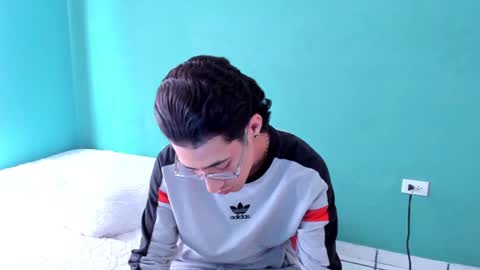 Kenji online show from December 28, 2024, 7:01 pm