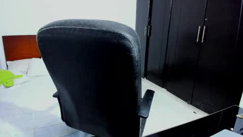 Kenji online show from October 30, 2025, 2:02 am