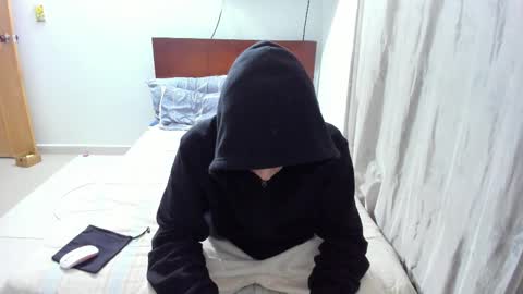 Kenji online show from November 21, 2025, 1:48 am