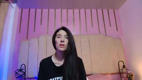 Chanel Whitte online show from February 23, 2026, 7:55 pm