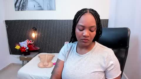 Chanel online show from March 5, 2026, 12:23 pm