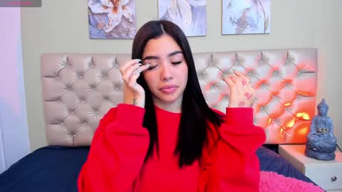 Snapshot of channeljonson chatting on December 19, 2024, 12:34 pm Channel online show from December 19, 2024, 12:34 pm