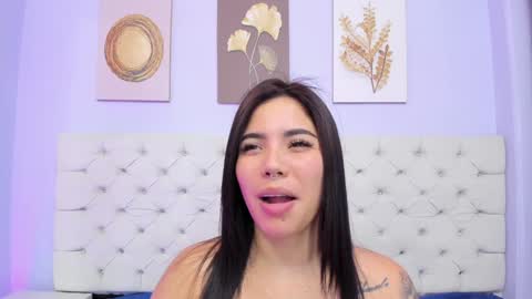 Snapshot of channeljonson chatting on January 10, 2025, 12:17 am Channel online show from January 10, 2025, 12:17 am