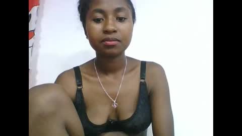 chantale483461 online show from May 1, 2026, 5:39 pm