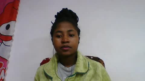 Snapshot of chantale483461 chatting on July 15, 2026, 4:18 am chantale483461 online show from July 15, 2026, 4:18 am