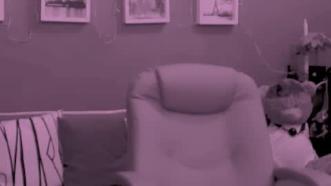 The Queen online show from February 16, 2026, 12:07 am