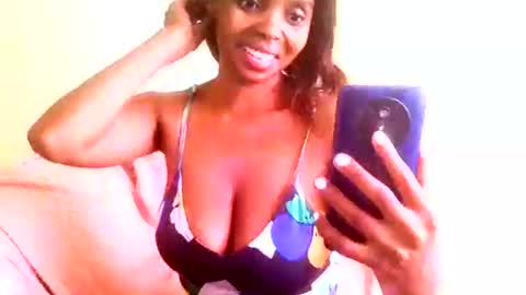 Snapshot of chante665 chatting on December 2, 2024, 7:14 am chante665 online show from December 2, 2024, 7:14 am