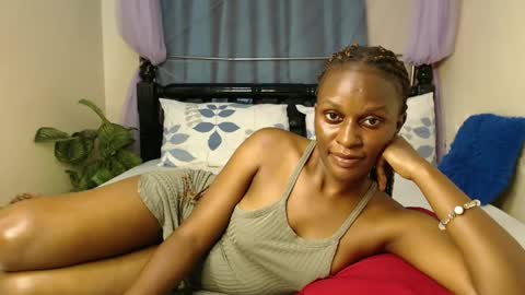 Snapshot of chantelsamz2 chatting on December 5, 2024, 11:27 am Chantel online show from December 5, 2024, 11:27 am