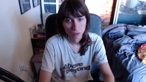 Chaos Kat online show from September 10, 2025, 9:37 pm