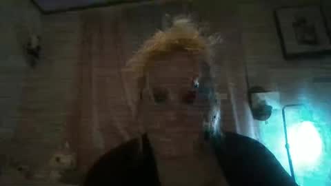 Snapshot of chaosangel33 chatting on February 3, 2025, 10:58 am Ms. Behaving online show from February 3, 2025, 10:58 am