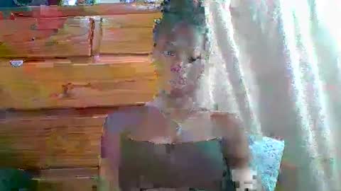 chariola0101 online show from February 22, 2025, 12:05 am