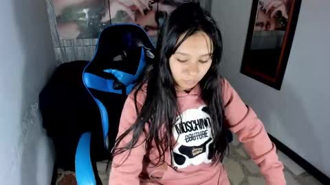 charis 2 online show from October 26, 2025, 7:31 pm