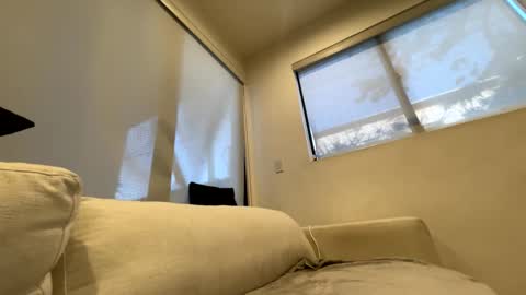 charismasweets online show from October 5, 2025, 10:07 pm