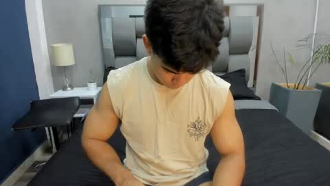 Charlie Musk online show from May 13, 2026, 11:51 am