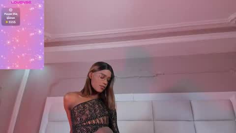 Snapshot of charlie_storm_ chatting on March 5, 2026, 7:32 pm online show from March 5, 2026, 7:32 pm