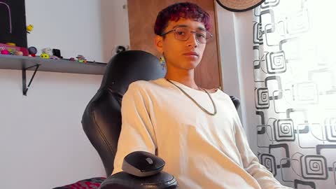 Charles Russo online show from December 10, 2024, 4:27 pm