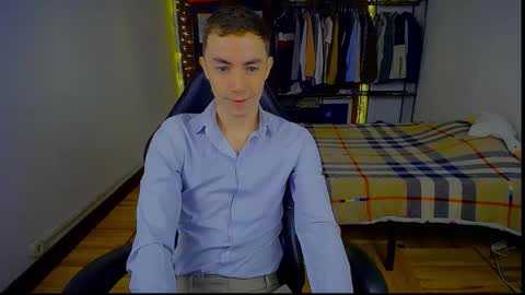 carlos reyes online show from February 10, 2026, 9:02 am