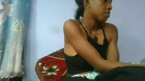charlinah784575 online show from July 13, 2026, 5:38 pm