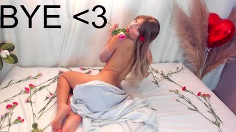 Char 3  Lets go for the 100 Thumb-Up   online show from March 5, 2025, 2:56 pm