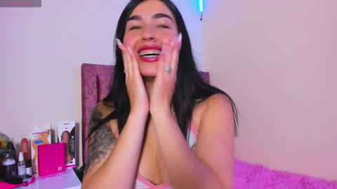 Snapshot of charlothe942 chatting on December 2, 2025, 4:51 am Charlothe online show from December 2, 2025, 4:51 am