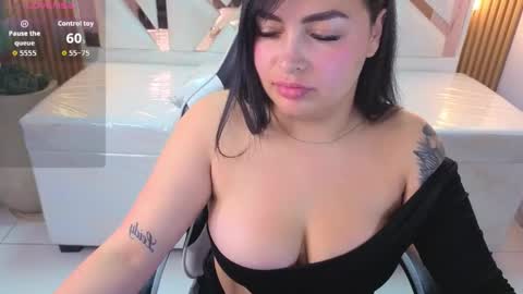 Snapshot of charlott_tp chatting on June 3, 2026, 8:03 pm charlott online show from June 3, 2026, 8:03 pm