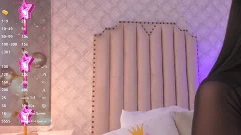 Snapshot of charlotte__08 chatting on December 16, 2024, 7:21 pm   Charlotte  online show from December 16, 2024, 7:21 pm