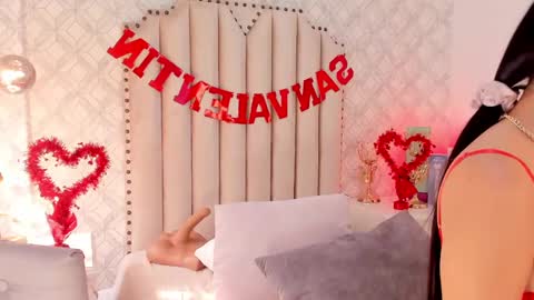 Snapshot of charlotte__08 chatting on February 14, 2025, 9:10 pm   Charlotte  online show from February 14, 2025, 9:10 pm