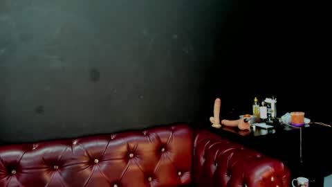  CHARLOTTE BROWN  online show from January 6, 2025, 12:35 pm