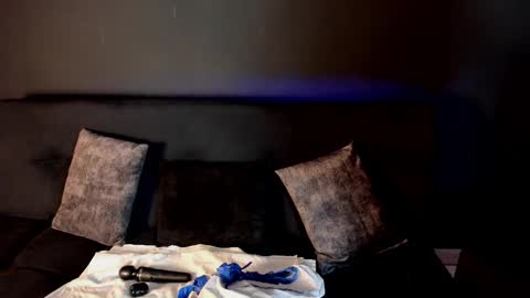  CHARLOTTE BROWN  online show from March 12, 2025, 12:57 pm