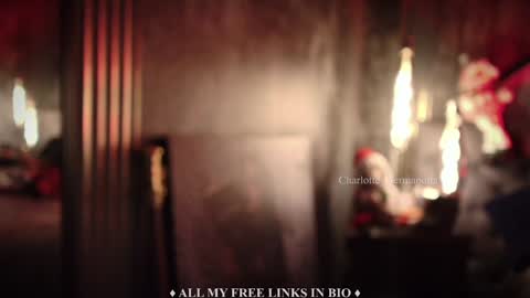 Snapshot of charlotte_germanotta_ chatting on December 24, 2024, 5:44 pm Charlotte online show from December 24, 2024, 5:44 pm