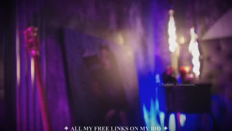 Snapshot of charlotte_germanotta_ chatting on September 30, 2025, 3:28 pm Charlotte online show from September 30, 2025, 3:28 pm
