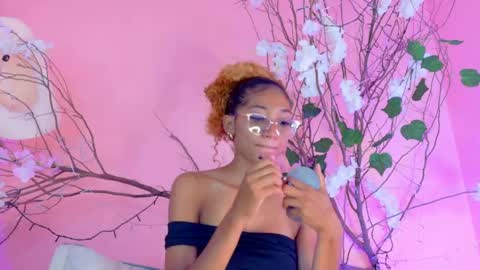 CHARLOTTE online show from April 5, 2026, 11:40 am