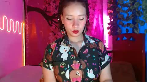 charlotte_morh_ online show from April 22, 2026, 7:59 pm