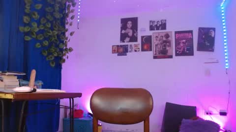 charlotte_morh_ online show from August 6, 2026, 2:24 am