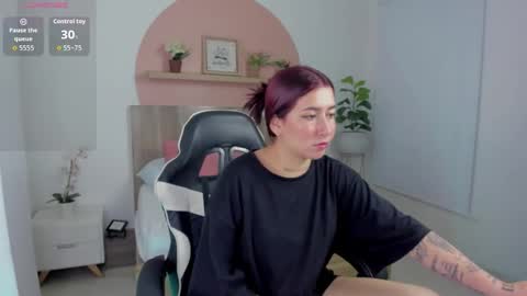 Charlottee online show from February 27, 2026, 7:58 pm