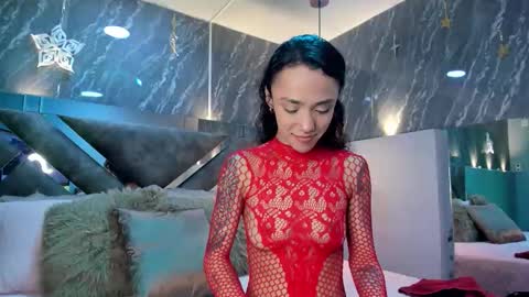 Snapshot of charlottekraviz chatting on February 6, 2026, 6:33 pm Charlotte online show from February 6, 2026, 6:33 pm