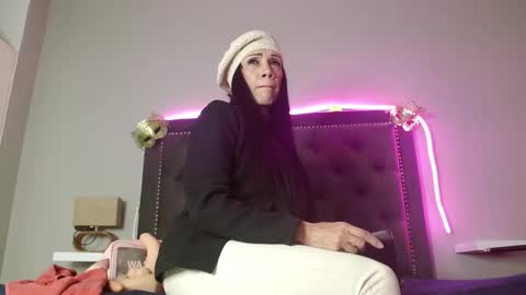 CharlotteLemke online show from March 25, 2026, 1:28 pm