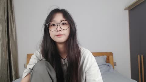 Snapshot of charlottelin chatting on December 2, 2024, 10:18 am Charlotte online show from December 2, 2024, 10:18 am