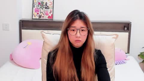 Charlotte online show from April 9, 2026, 4:23 pm