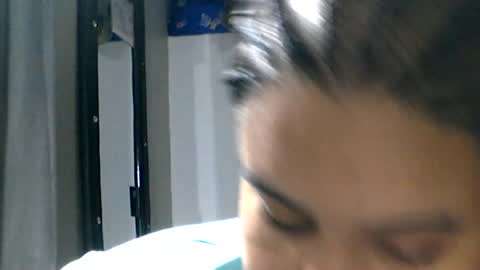 charlottequeen_21 online show from July 25, 2026, 2:58 pm
