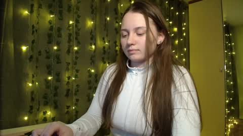 Kira online show from January 24, 2025, 7:39 pm