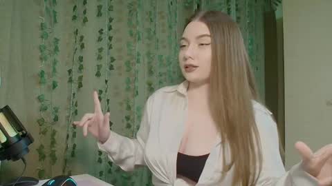 Kira online show from January 29, 2025, 7:11 pm