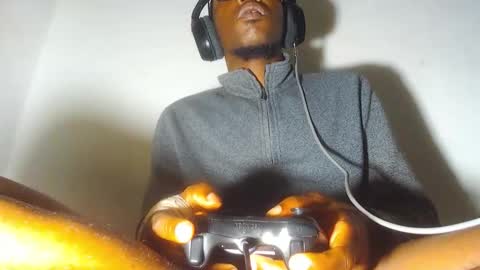 charly_vergonti_ online show from January 10, 2026, 8:38 am