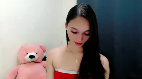 Snapshot of charm_fuckdoll8 chatting on March 5, 2026, 1:40 pm charm_fuckdoll8 online show from March 5, 2026, 1:40 pm