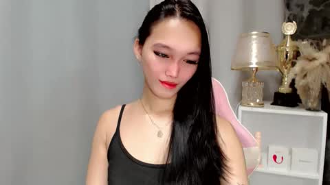 Snapshot of charm_fuckdoll8 chatting on March 28, 2026, 12:32 am charm_fuckdoll8 online show from March 28, 2026, 12:32 am