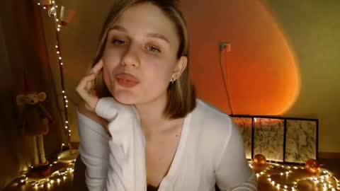 Michelle  online show from January 12, 2025, 7:11 am