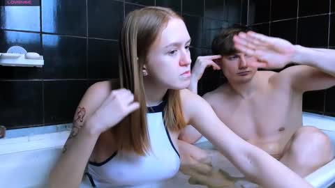 Snapshot of charming_berry_ chatting on February 9, 2025, 8:34 pm Lisa online show from February 9, 2025, 8:34 pm