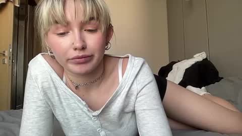 Snapshot of charming_daisy chatting on February 14, 2025, 9:56 am my fansly Charming daisy              My Wishlist  for new toys     online show from February 14, 2025, 9:56 am