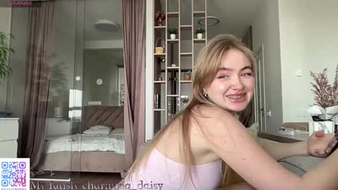 Snapshot of charming_daisy chatting on October 1, 2025, 10:32 am my fansly Charming daisy              My Wishlist  for new toys     online show from October 1, 2025, 10:32 am